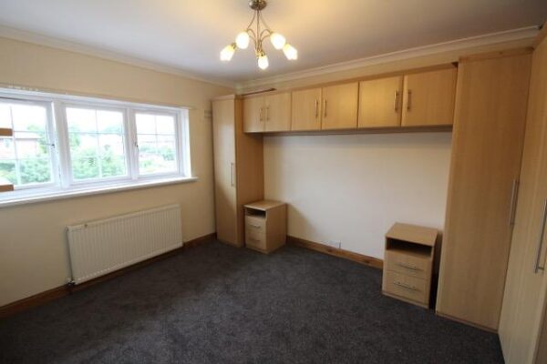 3 Bed House - Blumfield Crescent, Burnham SL1 6NH