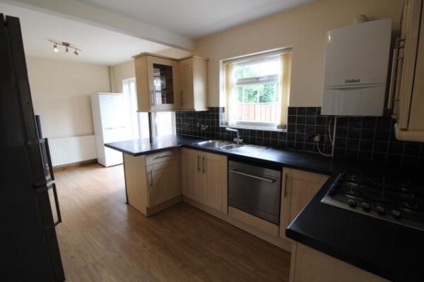 3 Bed House - Blumfield Crescent, Burnham SL1 6NH