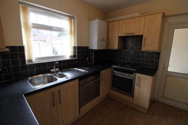 3 Bed House - Blumfield Crescent, Burnham SL1 6NH