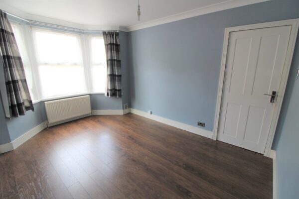 3 Bedroom House - Canada Road, Slough