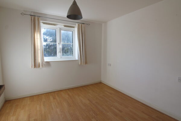 2 Bed 2 Bathroom Apartment - Bosworth Court, Bath Road, Slough