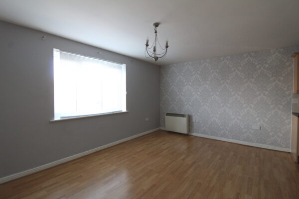 2 Bed 2 Bathroom Apartment - Bosworth Court, Bath Road, Slough