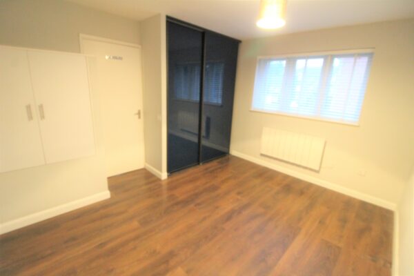 1 Bedroom House - Maplin Park, Langley