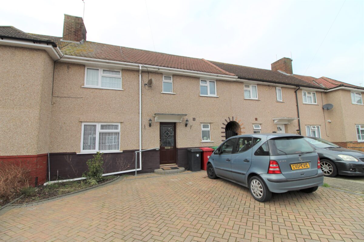 4 Bedroom House - Chester Road, Slough