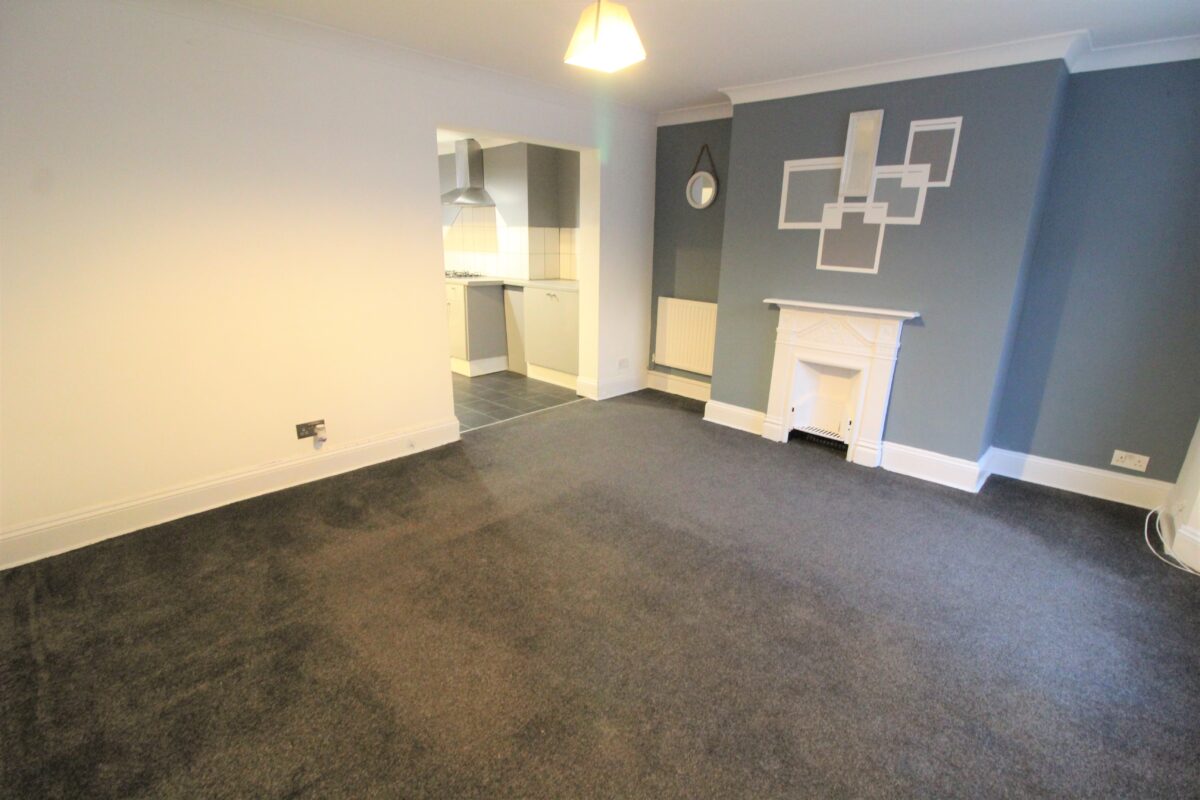 1 Bedroom Flat - Hencroft Street South, Slough