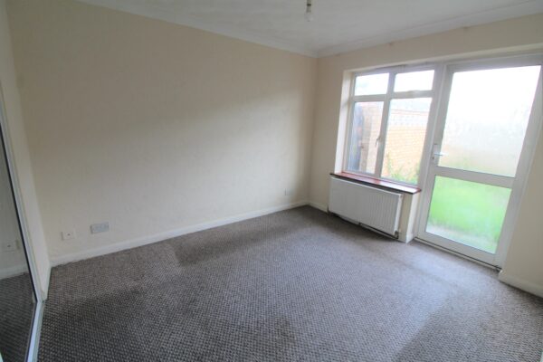 4 Bedroom House - Rowan Way, Slough