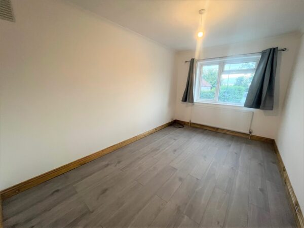 2 Bedroom Flat - Burnham Lane, Slough