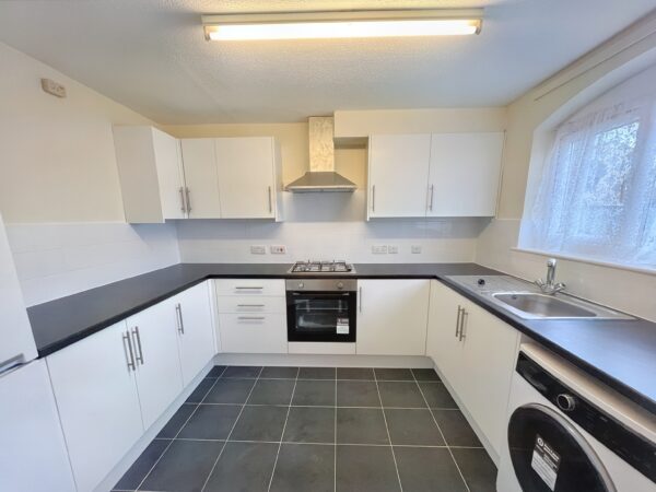 3 Bedroom House - Pennine Road, Slough