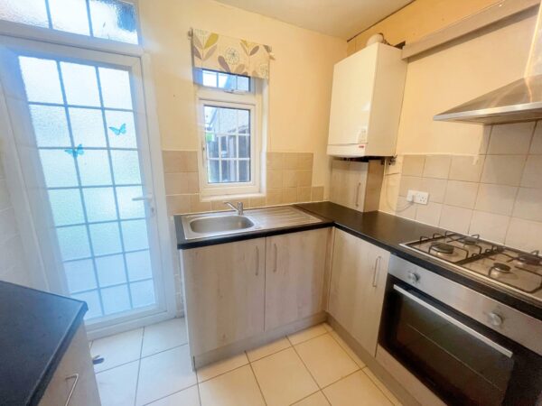 3 Bedroom House - Oakley Crescent, Slough