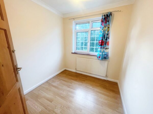 3 Bedroom House - Oakley Crescent, Slough