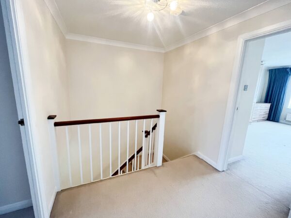 3 Bedroom House - West Common Close, Gerrards Cross