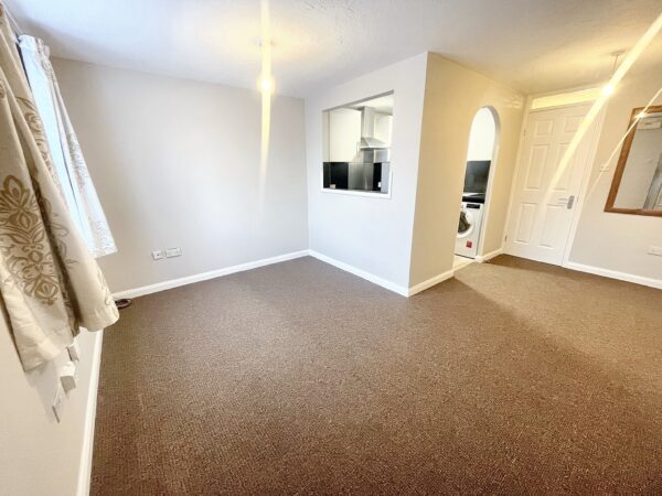 1 Bedroom Flat - Maplin Park, Langley