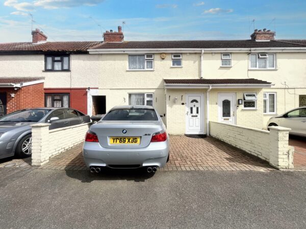 3 Bedroom House - Beaumont Road, Slough