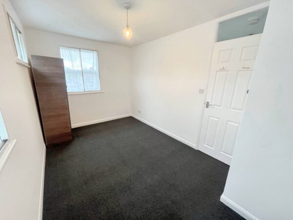 1 Bedroom House - Chiltern Road, Burnham