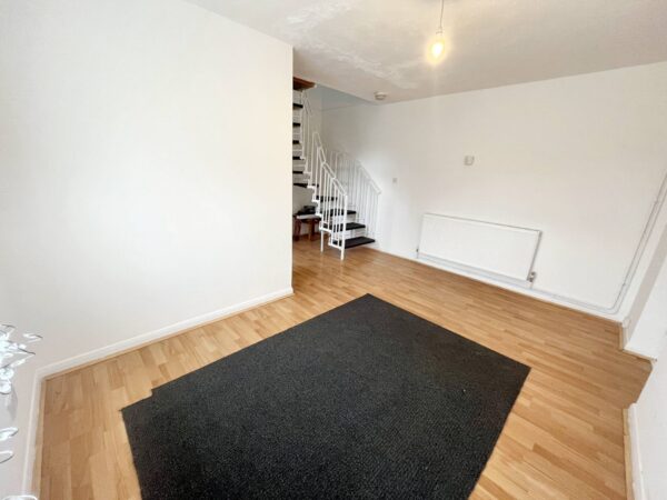 1 Bedroom House - Chiltern Road, Burnham