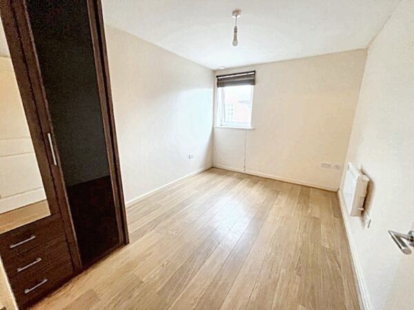 2 Bedroom 2 Bathroom - The Junction, Grays Place, Slough