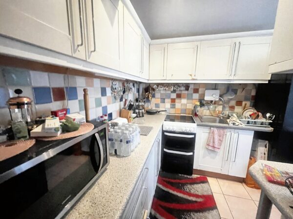 1 Bedroom Flat - Diamond Road, Slough