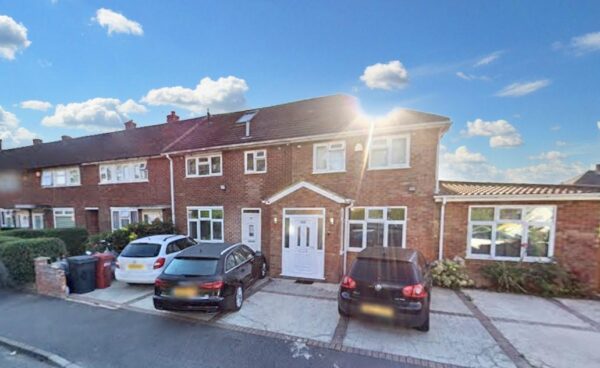 4 Bedroom House - Harrow Road, Langley