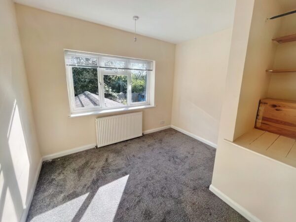 4 Bedroom House - Beech Hill Road, Ascot