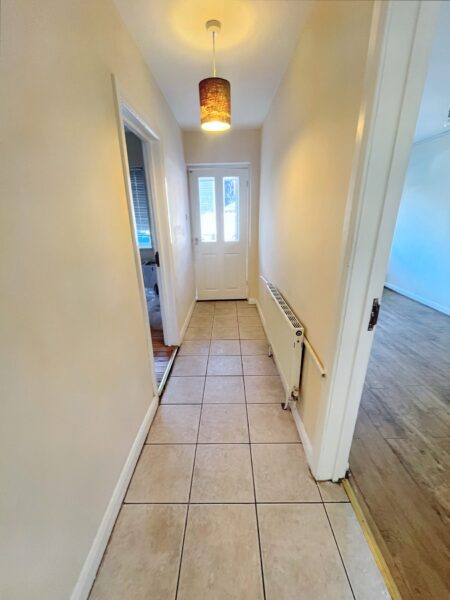 4 Bedroom House - Beech Hill Road, Ascot