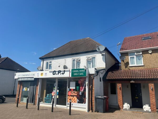 1 Bed Flat - Furnival Avenue, Slough