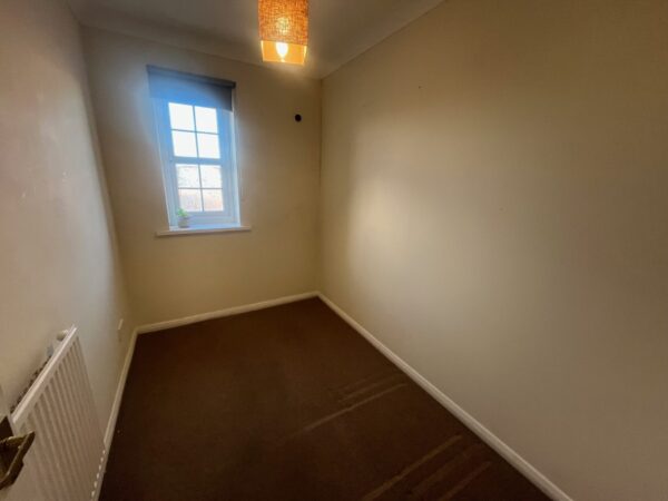 3 Bed House - Molyn Mews, Slough