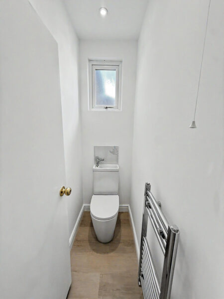 2 Bedroom 1st Floor Maisonette - Wellesley Road, Slough