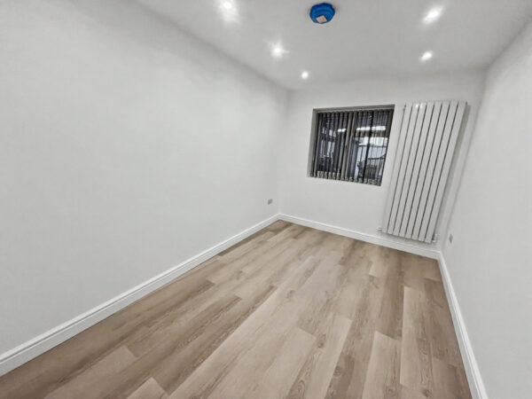 2 Bed Maionette - Wellesley Road, Slough