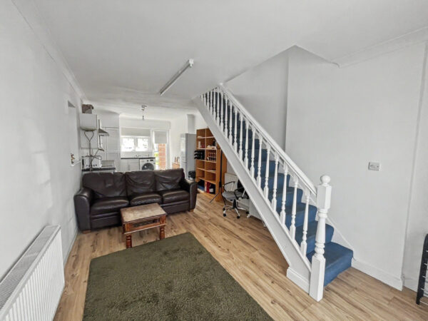1 Bedroom House - Pitts Road, Slough