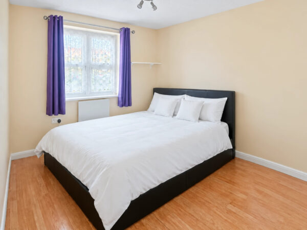 1 Bedroom Maisonette - Maplin Park, Langley