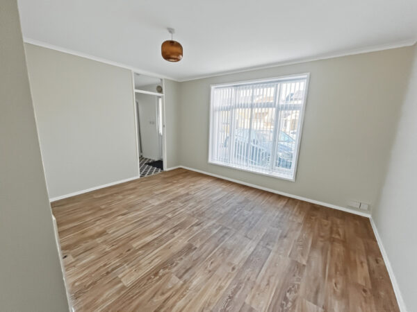 3 Bed House - Bowyer Drive, Slough